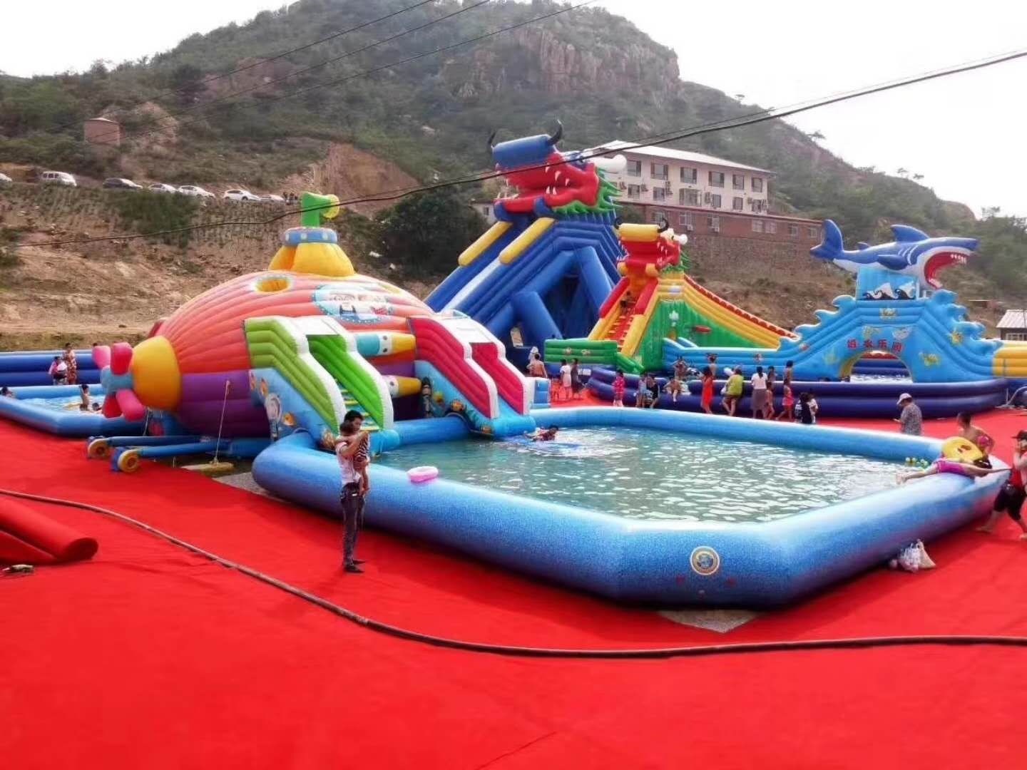 黄竹镇深海潜艇充气游泳池